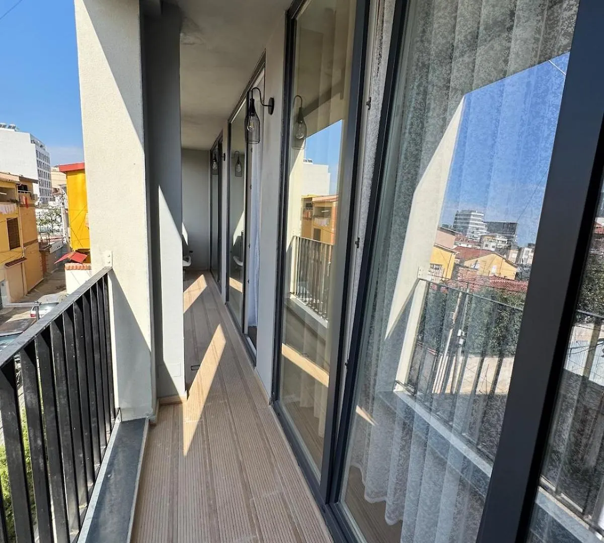 Jona City Center 2 Bedroom Confort Suites And Free Parking Tirana Apartment