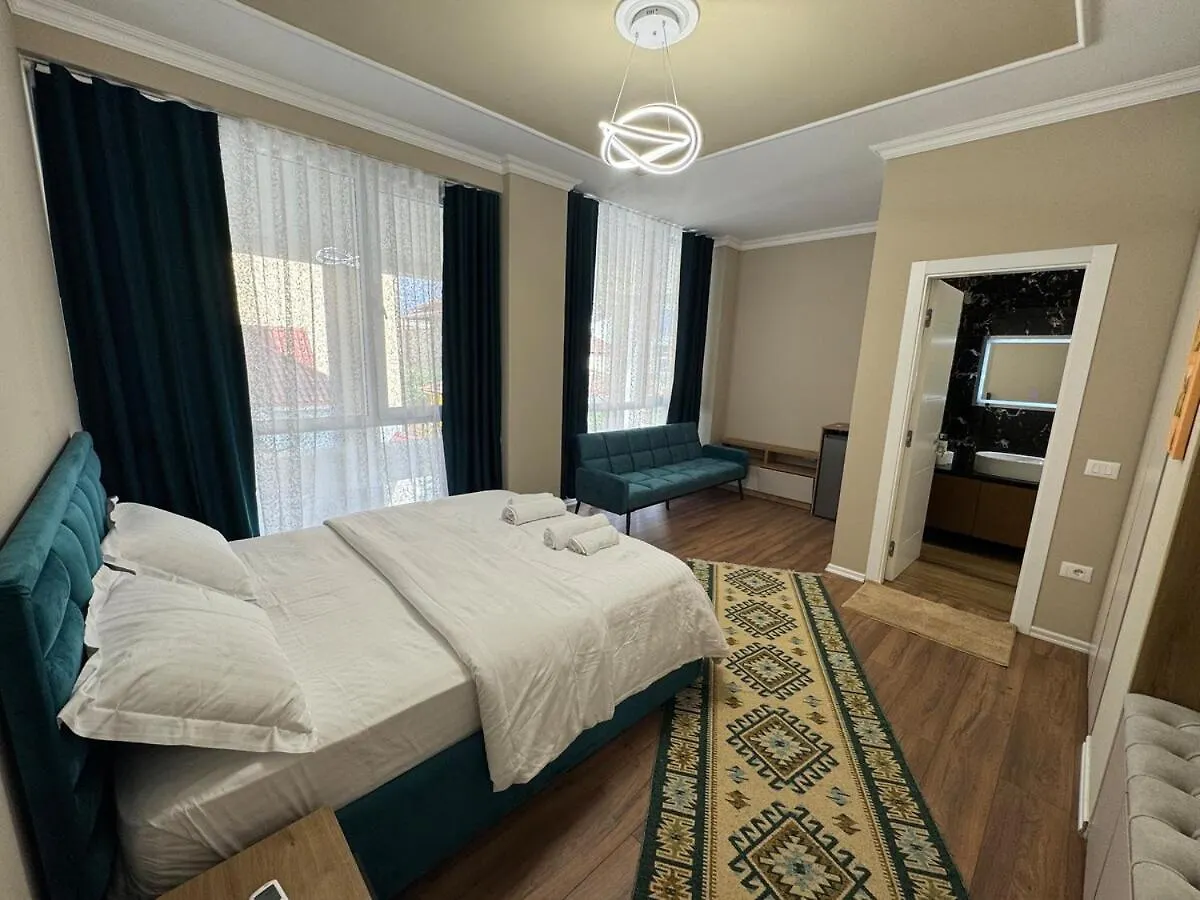 Jona City Center 2 Bedroom Confort Suites And Free Parking Tirana 0*,