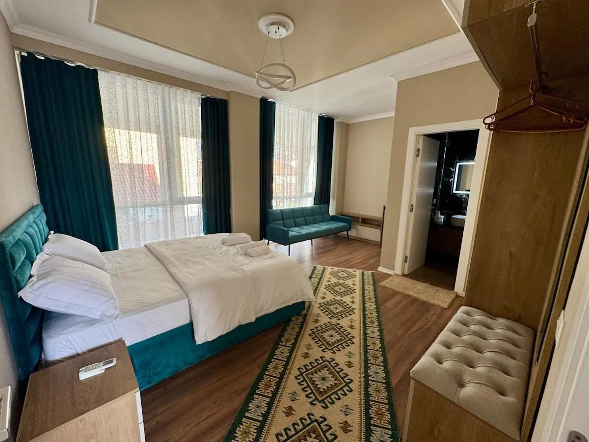 Apartment Jona City Center 2 Bedroom Confort Suites And Free Parking Tirana
