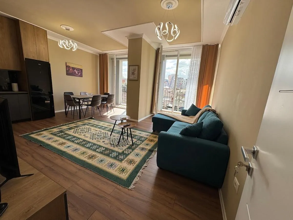 Apartment Jona City Center 2 Bedroom Confort Suites And Free Parking Tirana Albania
