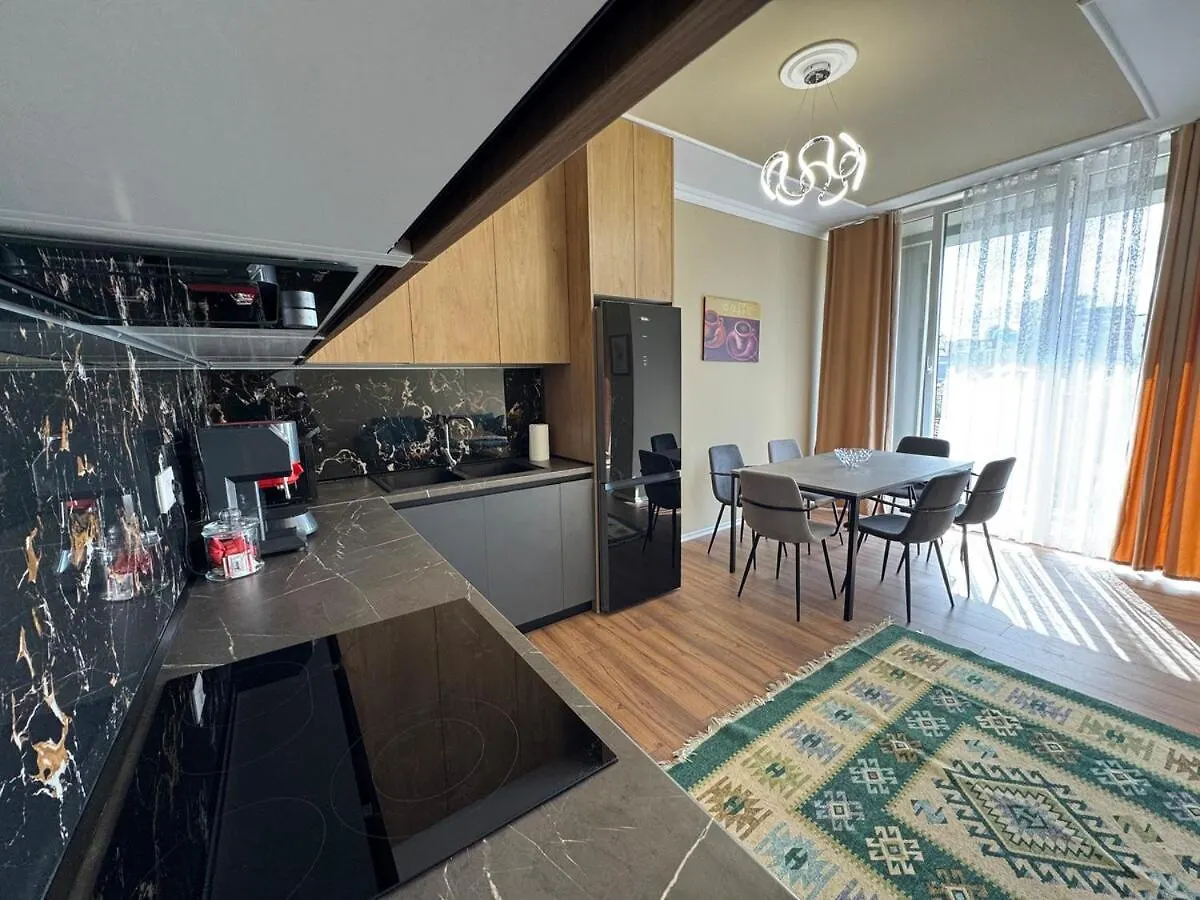 Apartment Jona City Center 2 Bedroom Confort Suites And Free Parking Tirana